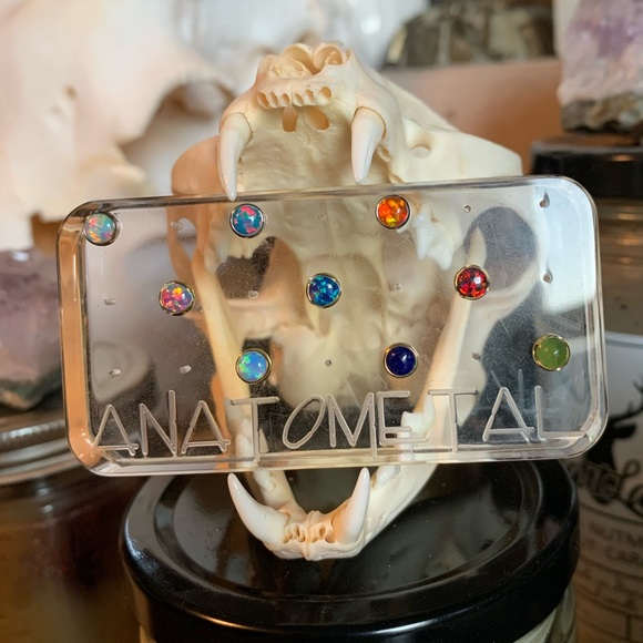 Assorted Anatometal 16g Opal and gem cabochon internally threaded titanium ends - Picture 11 of 11